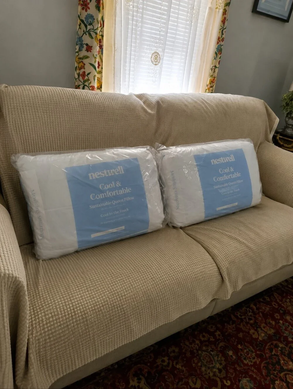 New Nestwell Cool & Comfortable Medium Support White Pillow - Pack of 2